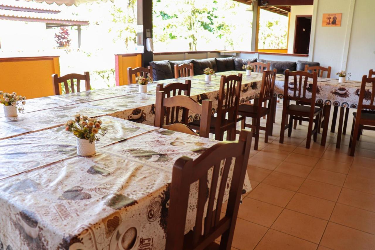 Casa De Temporada Refugio Das Aguias أوباتوبا المظهر الخارجي الصورة